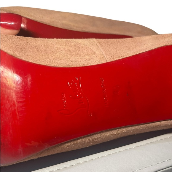 Christian Louboutin Suede Pumps size US 11, EU 41 - ALL ITEMS SHIP FREE - Picture 3 of 5
